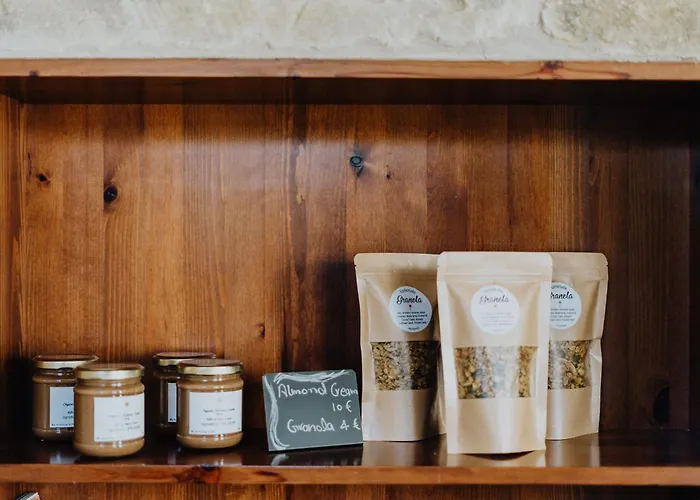 Nanna's Way, Wellness Retreat Bed & Breakfast Victoria